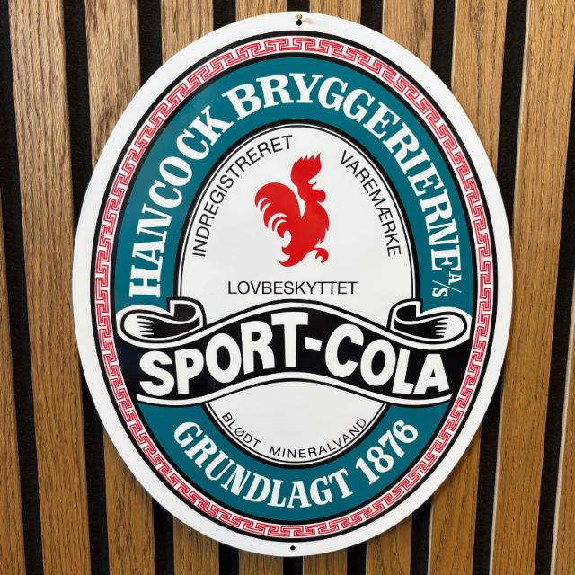 Metal skilt med Sport-Cola etiket
